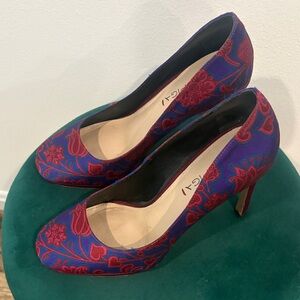 Via Spiga Floral Red and Blue Heels
